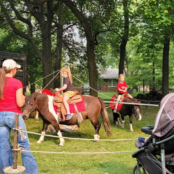 highland-historical-society-highland-il-harvest-days-2021-29