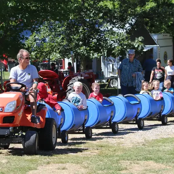 highland-historical-society-highland-il-harvest-days-2024-39